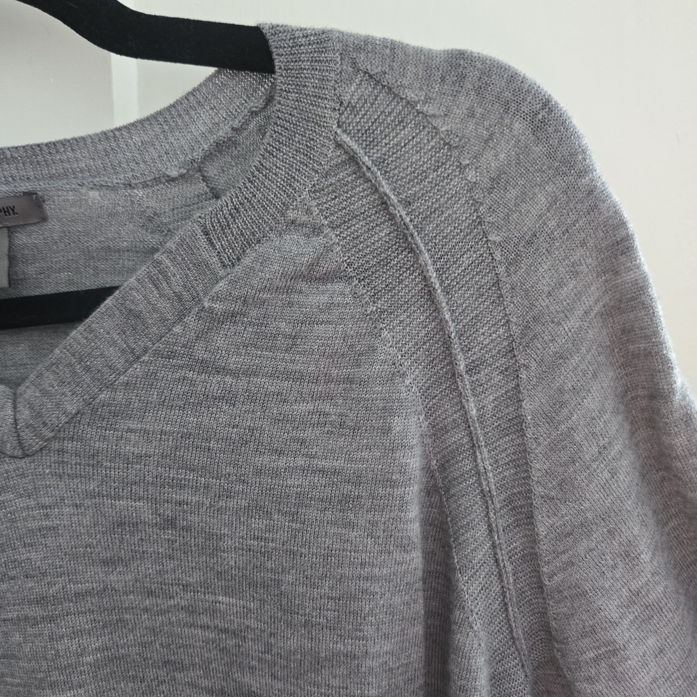 Johnston & Murphy Sweater, Mens Large V Neck Gray & Black Ombre 100% Merino Wool - Picture 5 of 12
